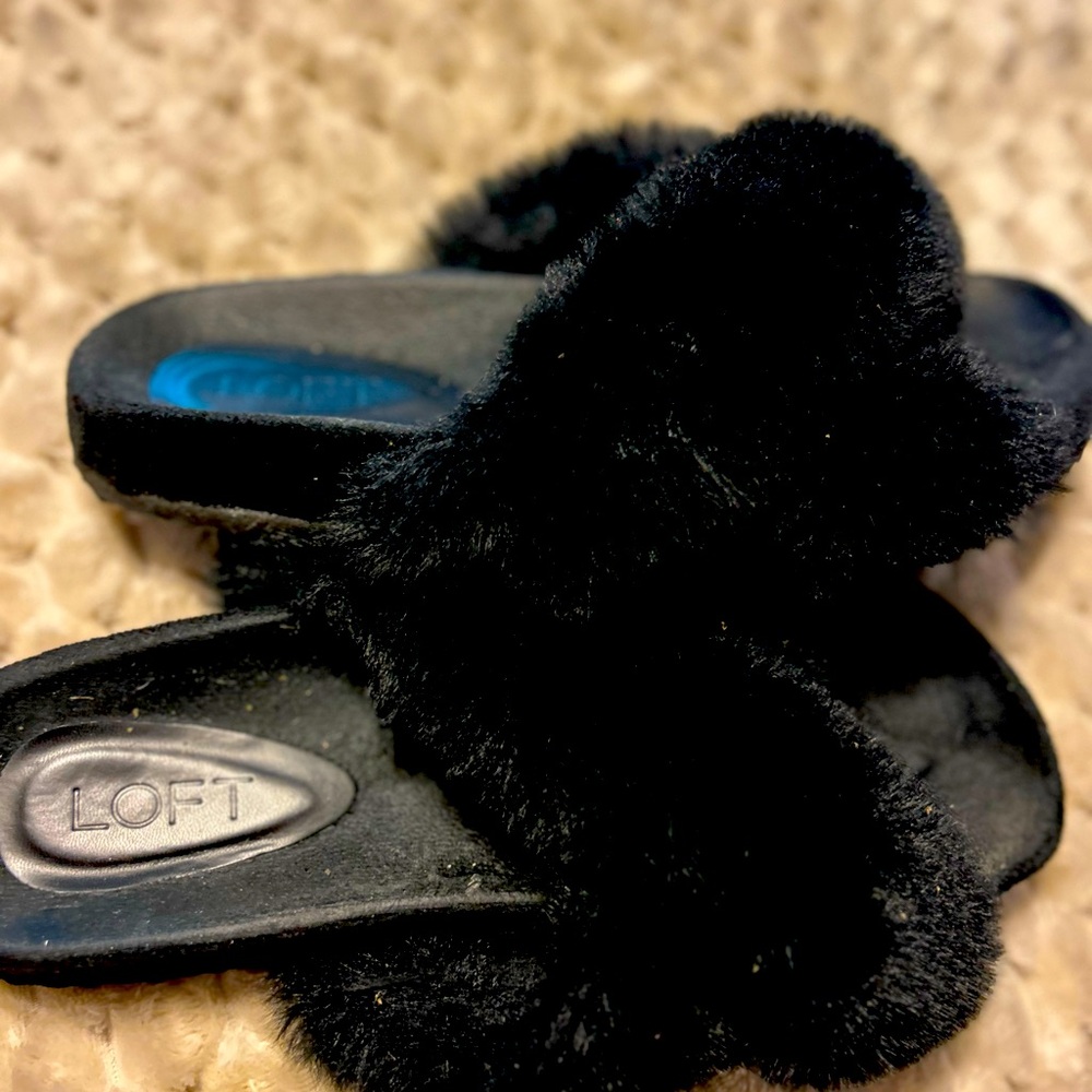 LOFT Black Fuzzy Slippers